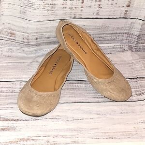 🌟 Lucky brand flats